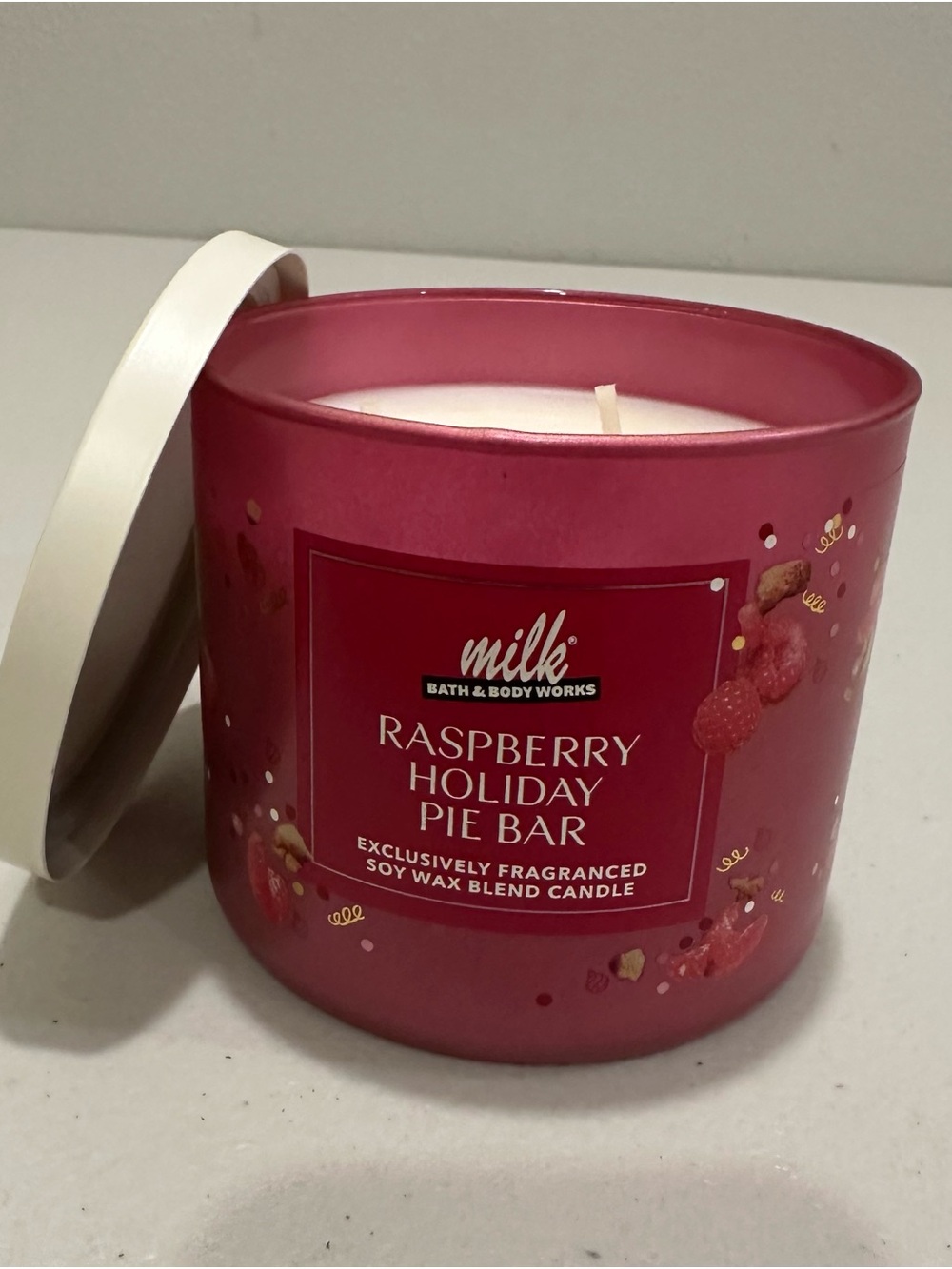 Bath & Body Works x Milk: 14.5 Oz 3-Wick Candle: Raspberry Holiday Pie Bar